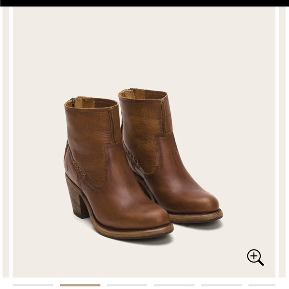 Frye Leslie artisan bootie. Size 7 - Picture 1 of 10